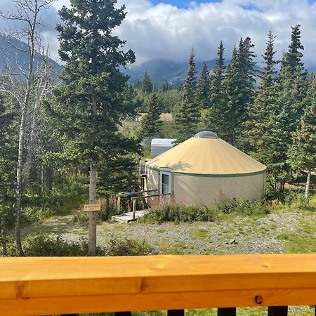 Mount Logan Ecolodge & Retreat Center Haines Junction Exterior foto
