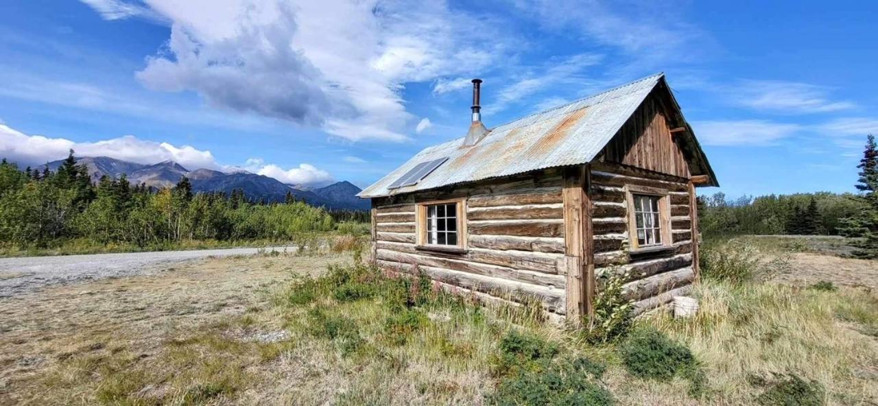 Mount Logan Ecolodge & Retreat Center Haines Junction Exterior foto