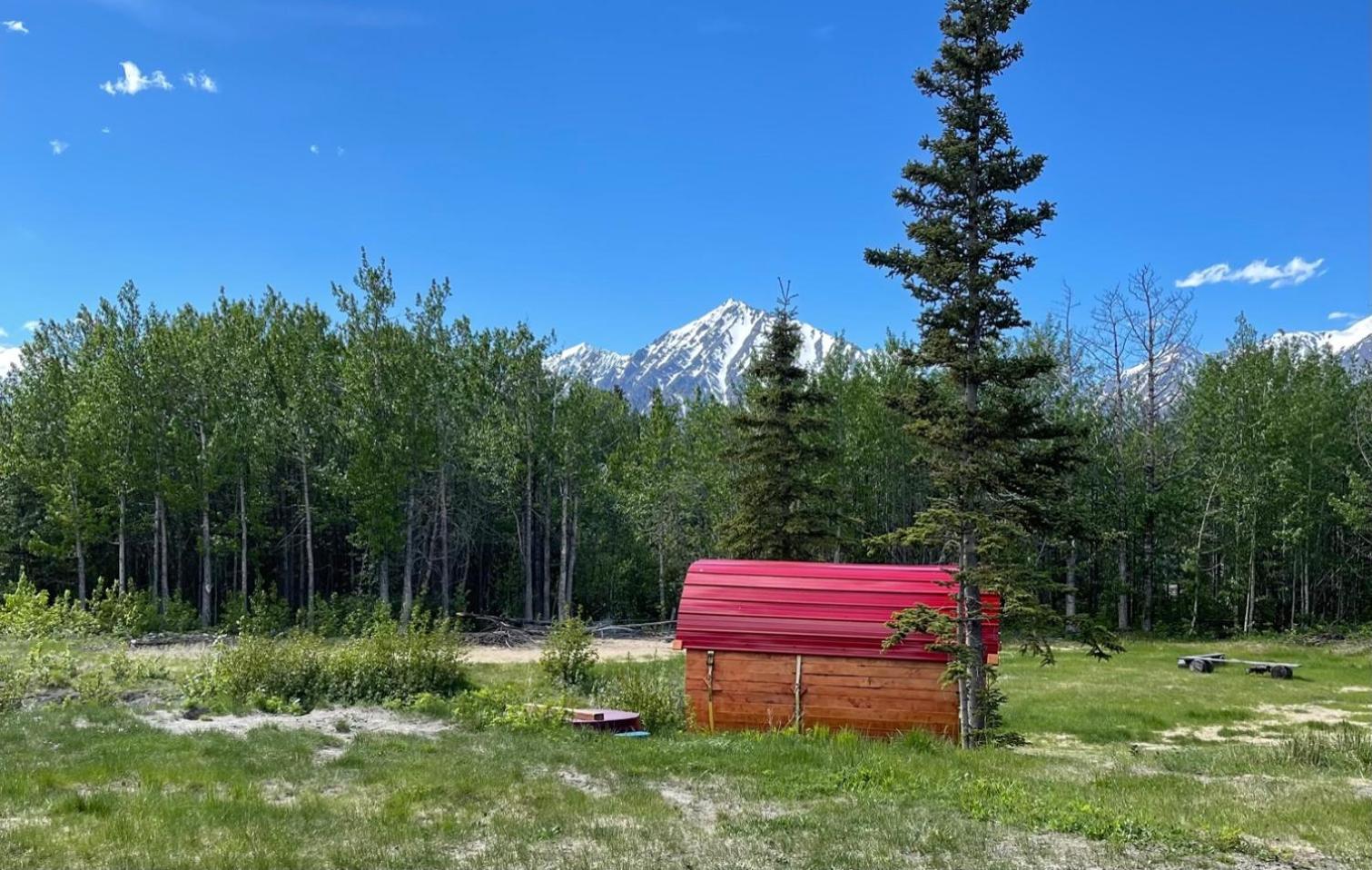 Mount Logan Ecolodge & Retreat Center Haines Junction Exterior foto